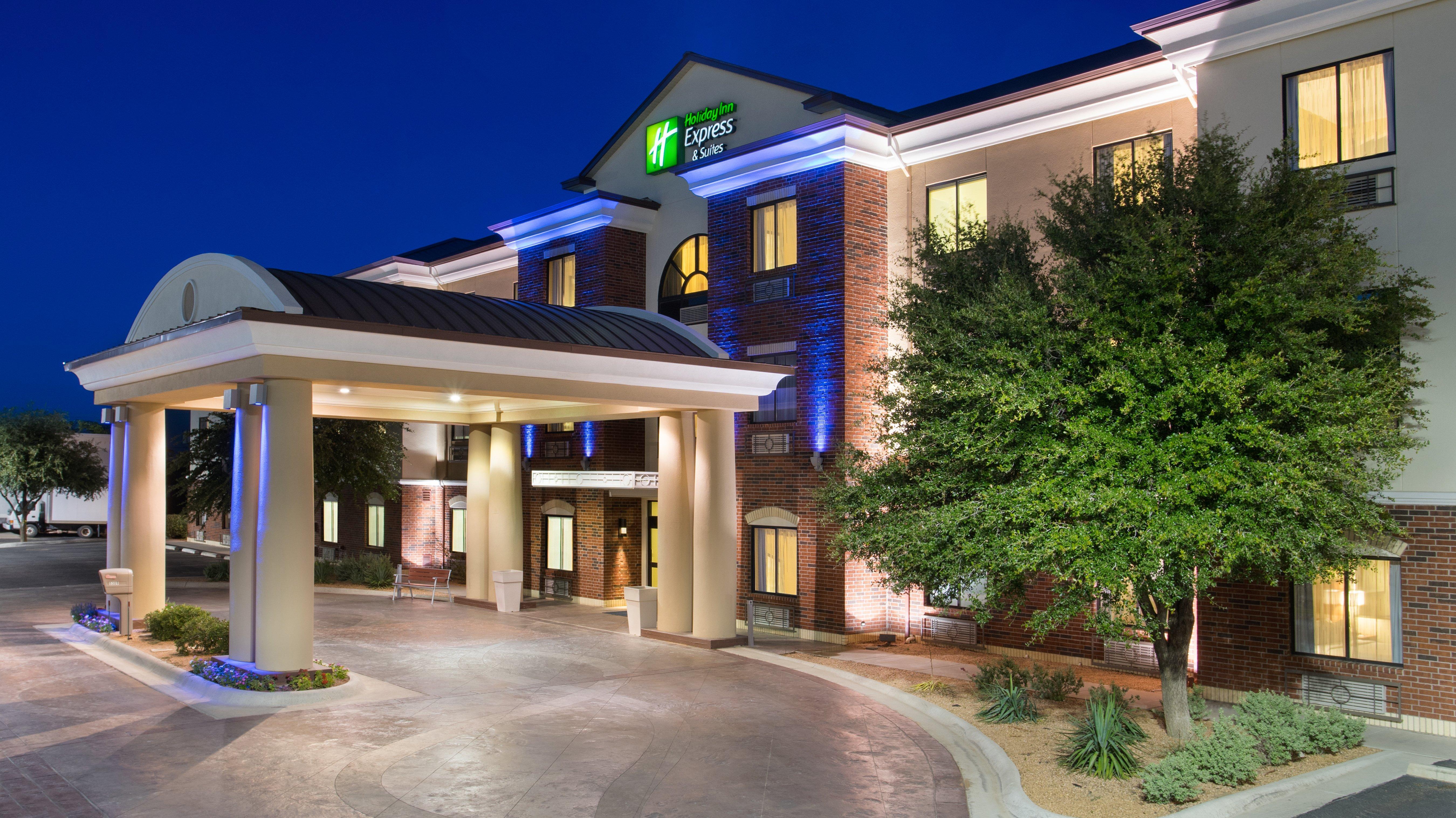 Holiday Inn Express & Suites Midland Loop 250 By Ihg Bagian luar foto