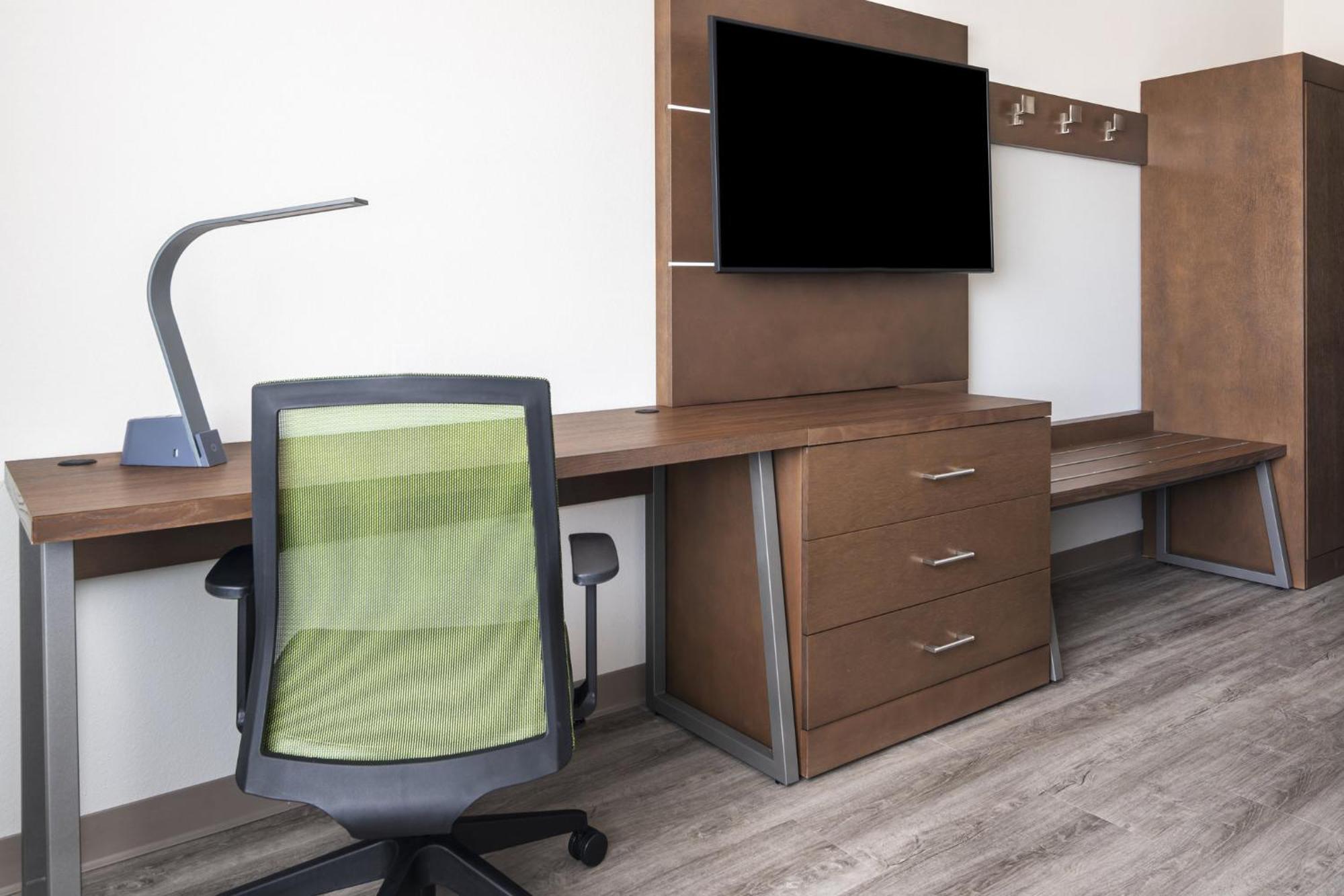 Holiday Inn Express & Suites Midland Loop 250 By Ihg Bagian luar foto