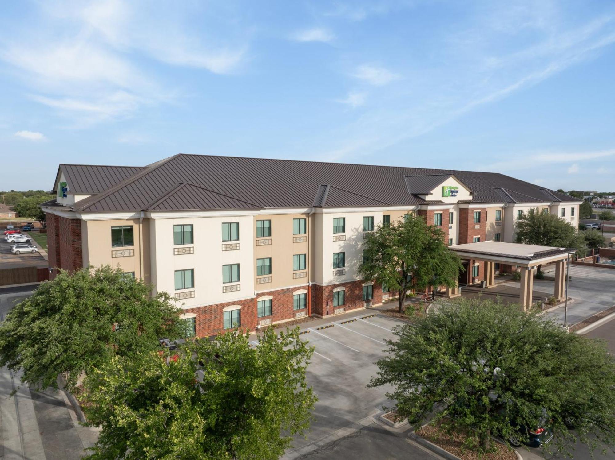 Holiday Inn Express & Suites Midland Loop 250 By Ihg Bagian luar foto