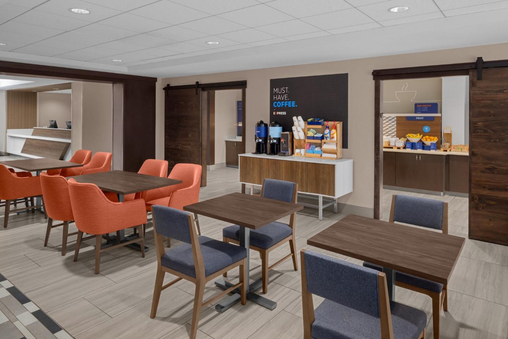 Holiday Inn Express & Suites Midland Loop 250 By Ihg Bagian luar foto